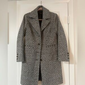 Used Dolce Cabo Women’s Tweed Coat